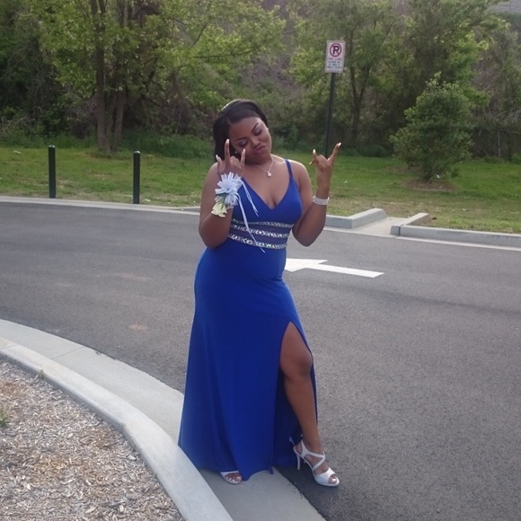 Blue PROM DRESS - Picture 5 of 5